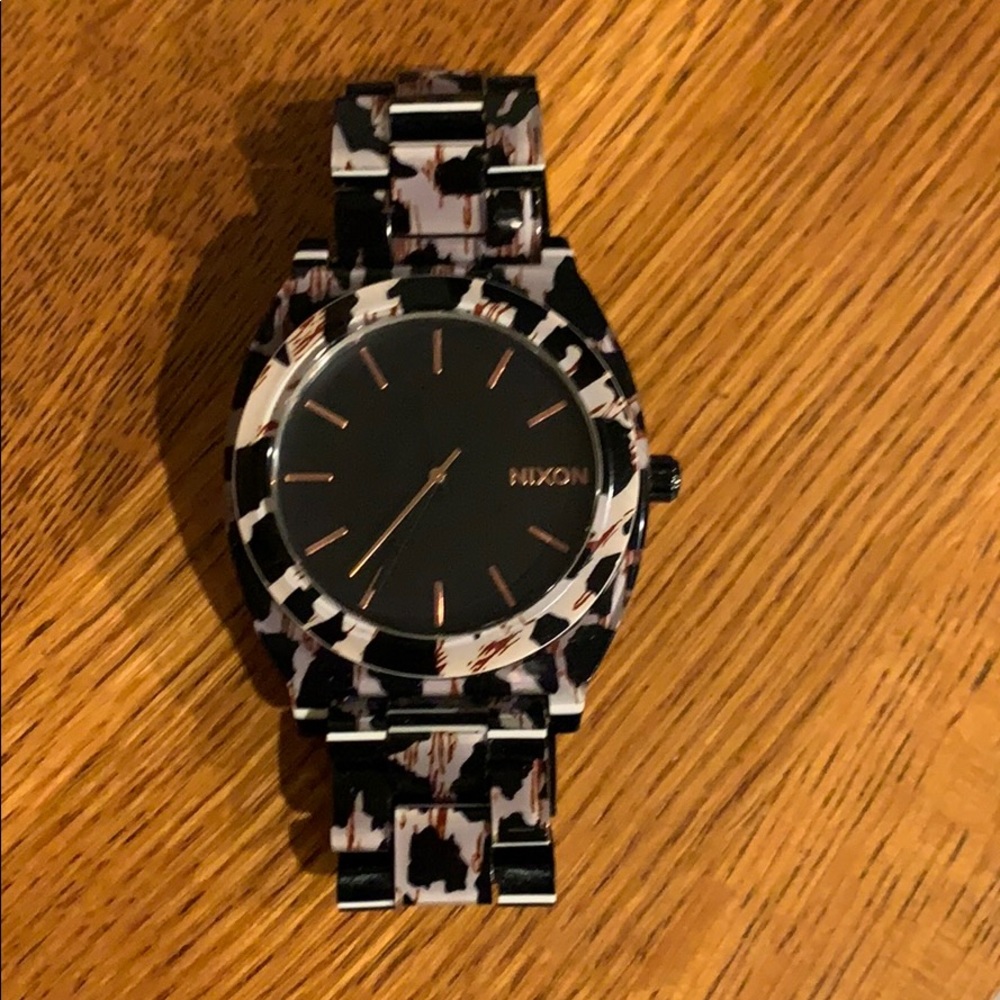 Nixon leopard watch